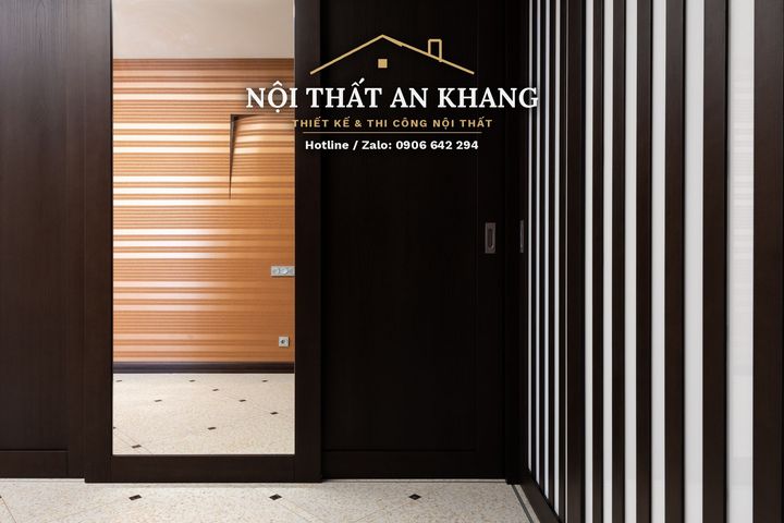 Căn hộ hiện đại ốp gỗ nâu trầm, sàn terrazzo – phòng khách, bếp, phòng ngủ – góc 8