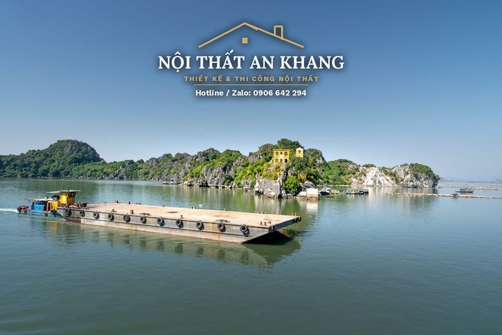 Phòng ngủ Indochine trên vịnh – lam gỗ nâu, bồn tắm nhìn biển – góc 10
