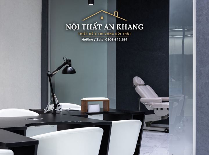 Tiệm nail đen trắng – bàn làm móng – góc 6
